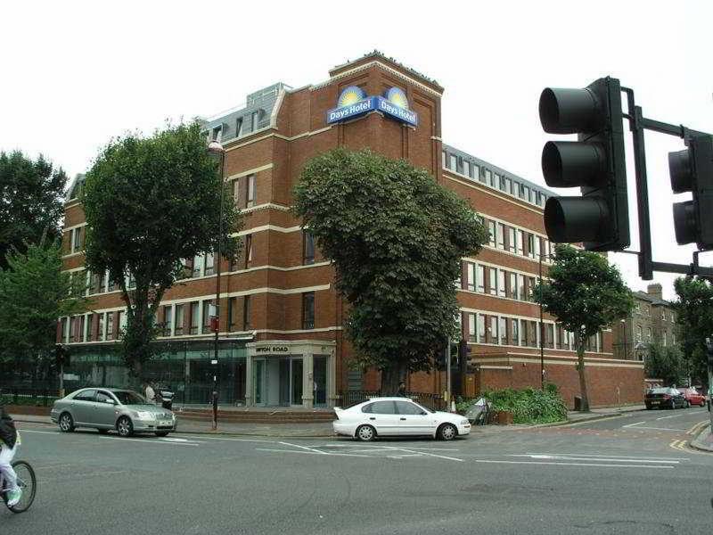 Ramada Hounslow - Heathrow East Esterno foto